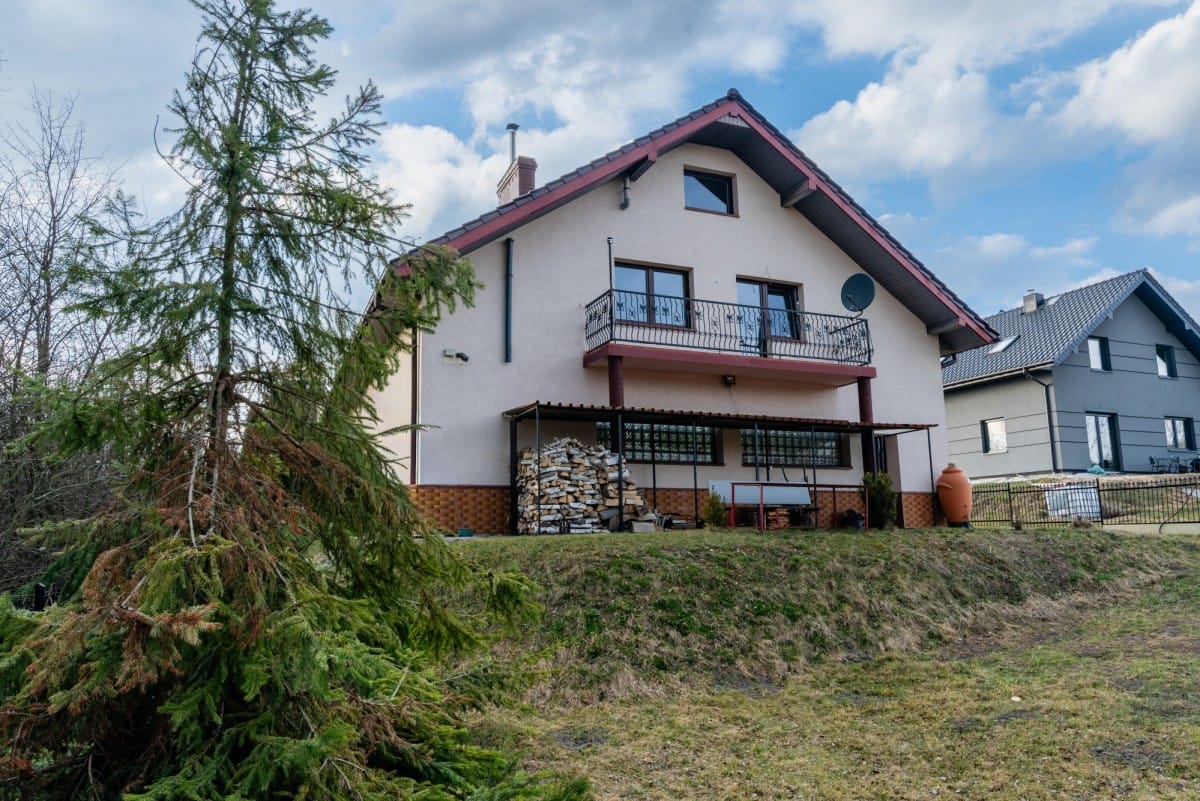 Dom 2 pokojowe na Sprzedaż