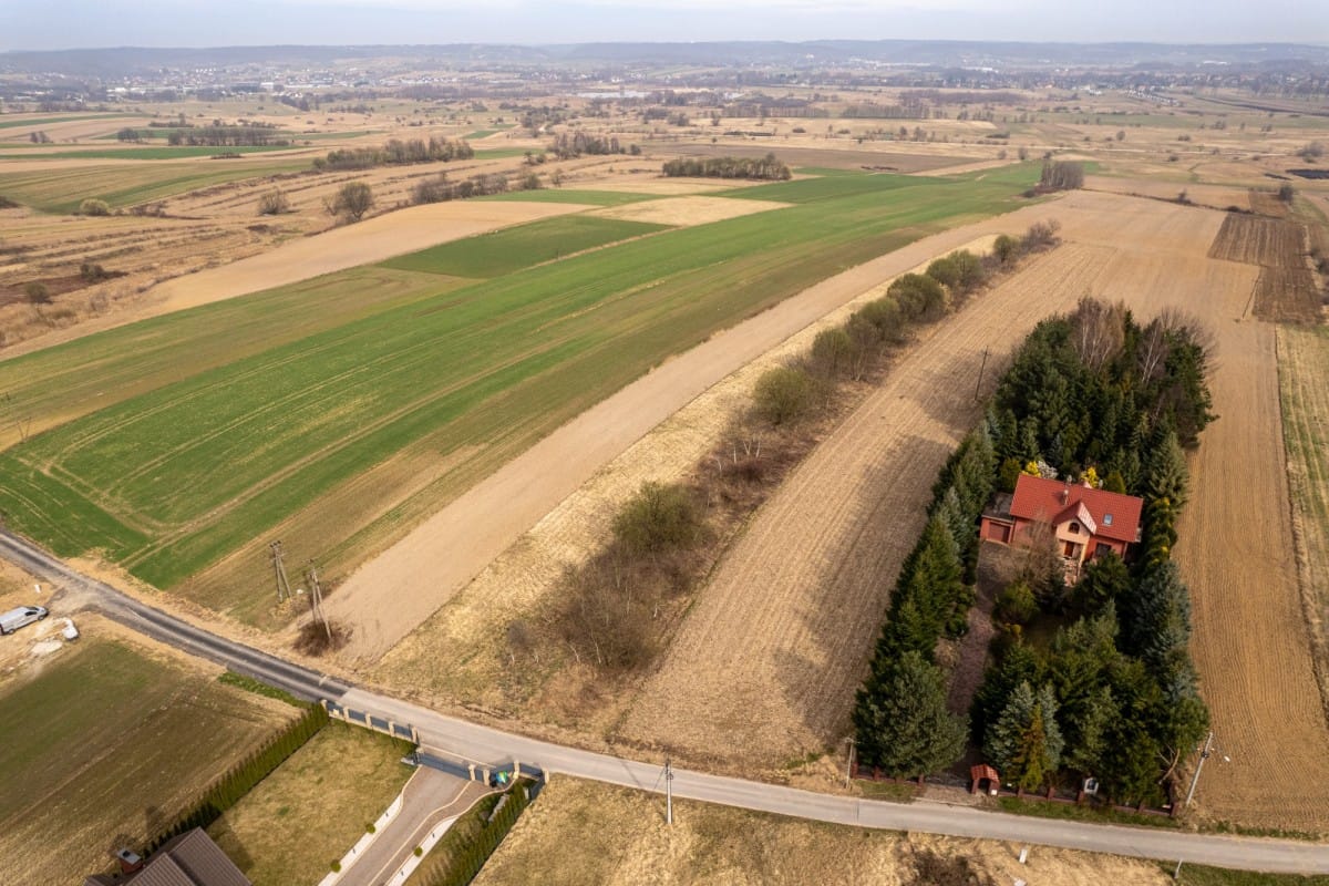Działka  pokojowe na Sprzedaż