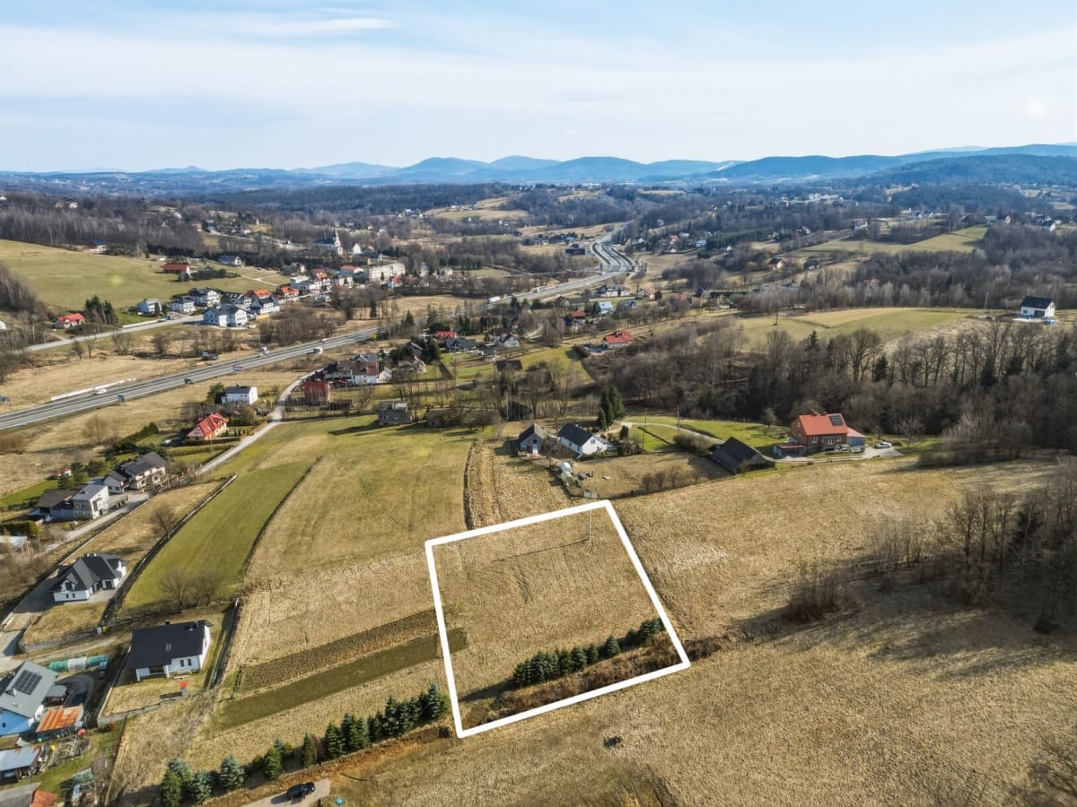 Działka  pokojowe na Sprzedaż