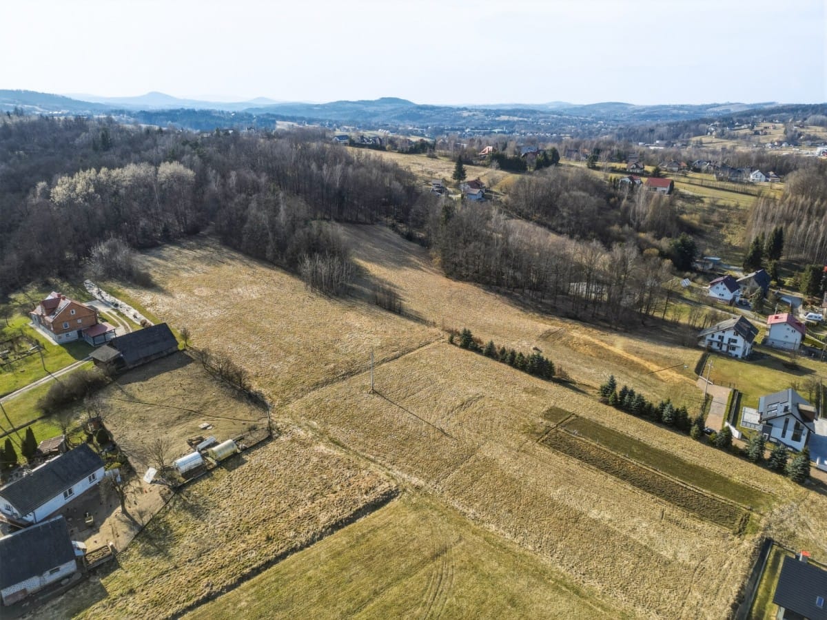 Działka  pokojowe na Sprzedaż