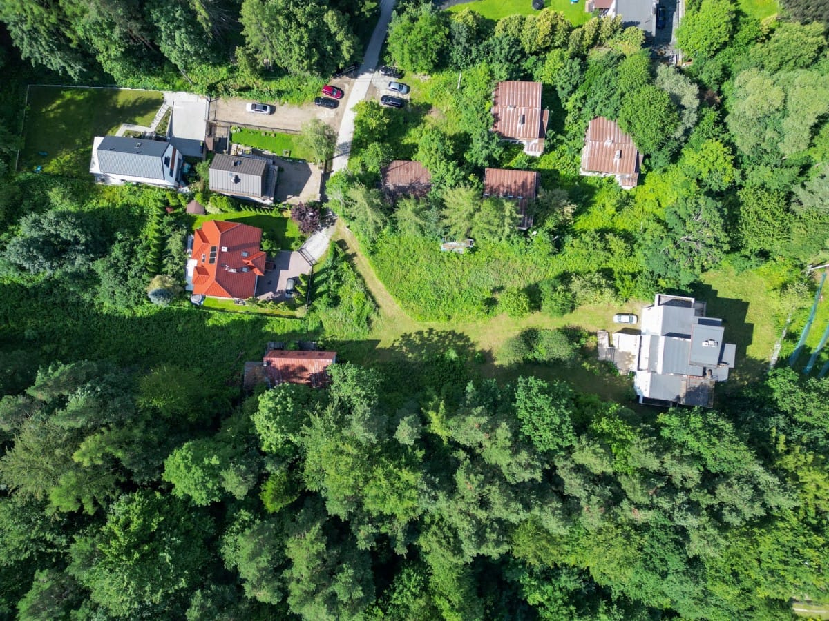 Dom 8 pokojowe na Sprzedaż