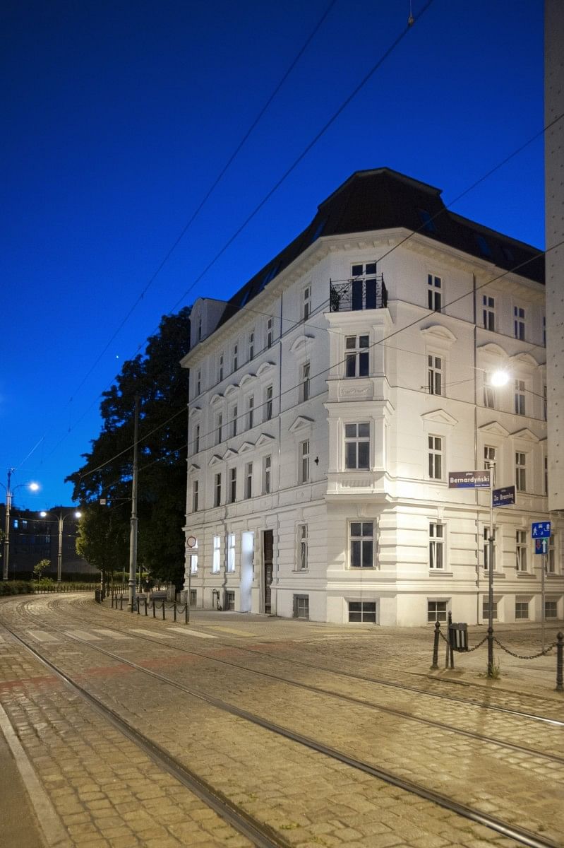 Lokal użytkowy  pokojowe na Sprzedaż
