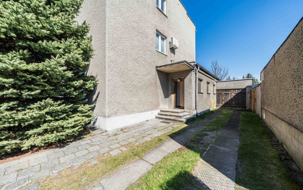 Mieszkanie 4 pokojowe na Sprzedaż