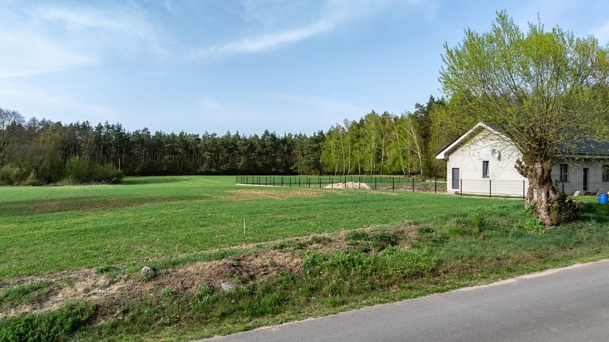 Działka  pokojowe na Sprzedaż