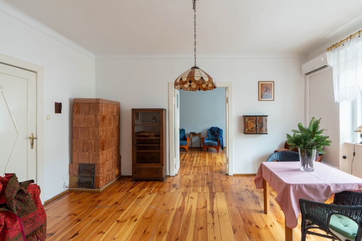 Mieszkanie 4 pokojowe na Sprzedaż