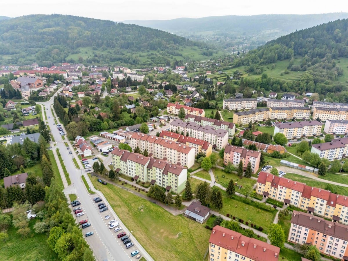 Mieszkanie 3 pokojowe na Sprzedaż