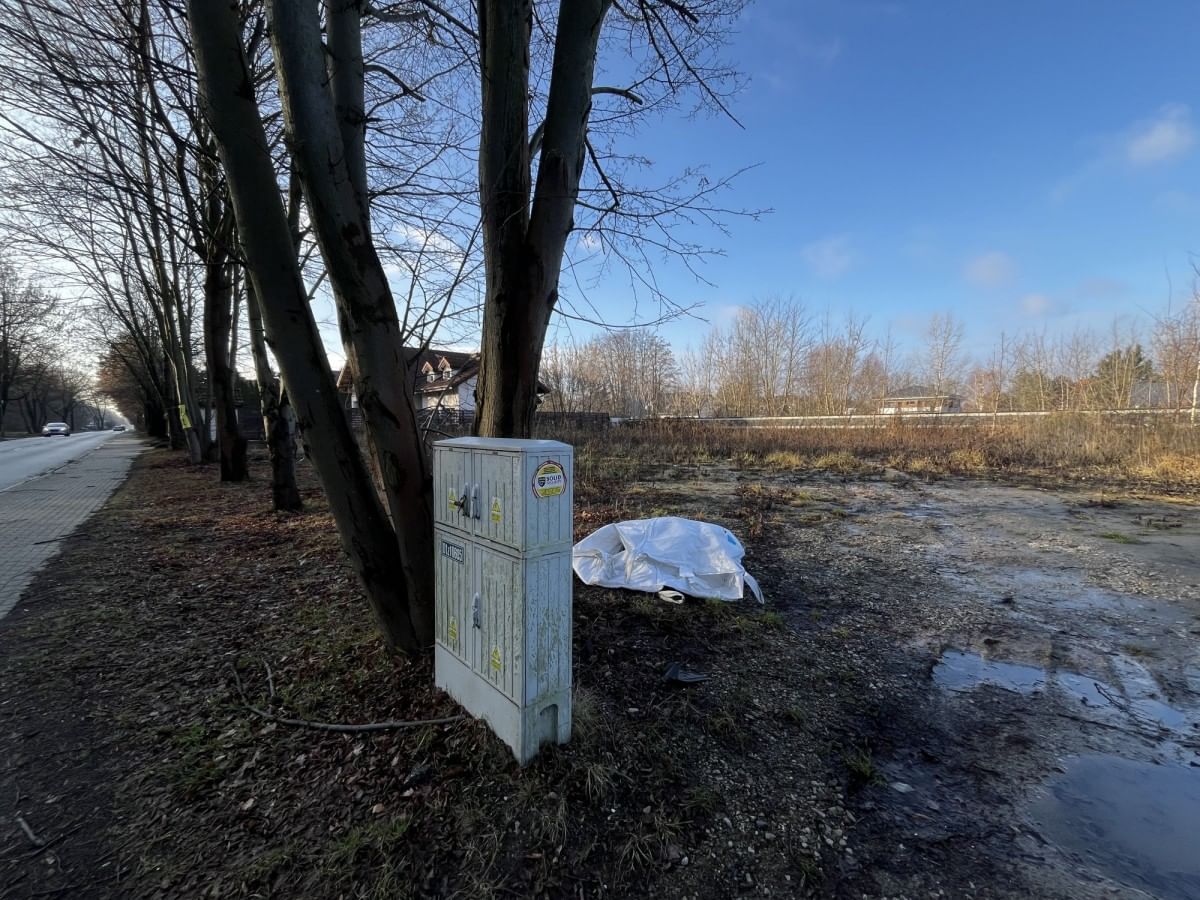 Działka  pokojowe na Sprzedaż