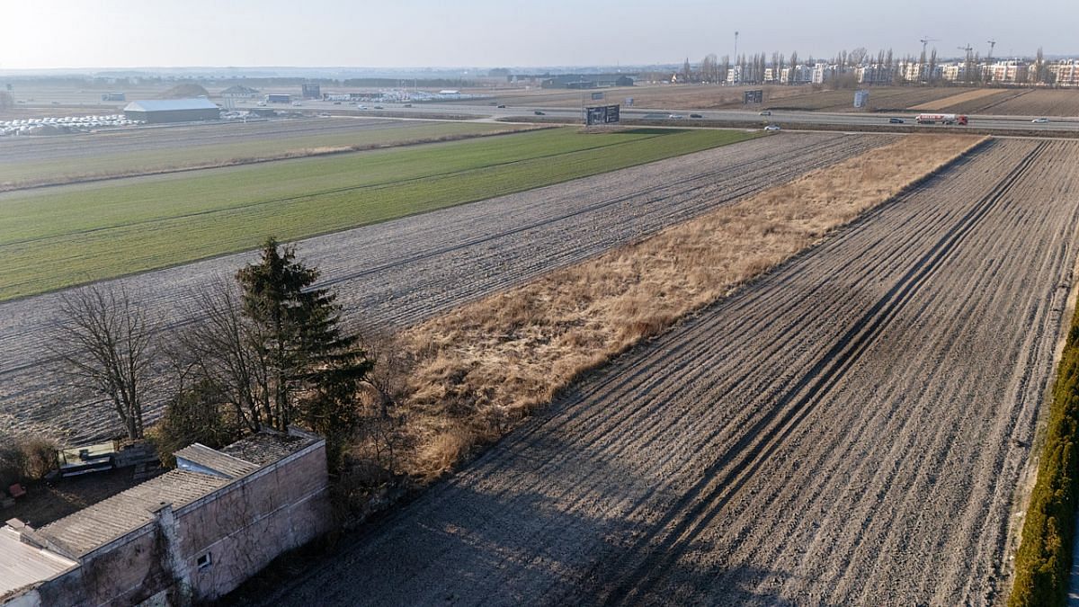 Działka  pokojowe na Sprzedaż