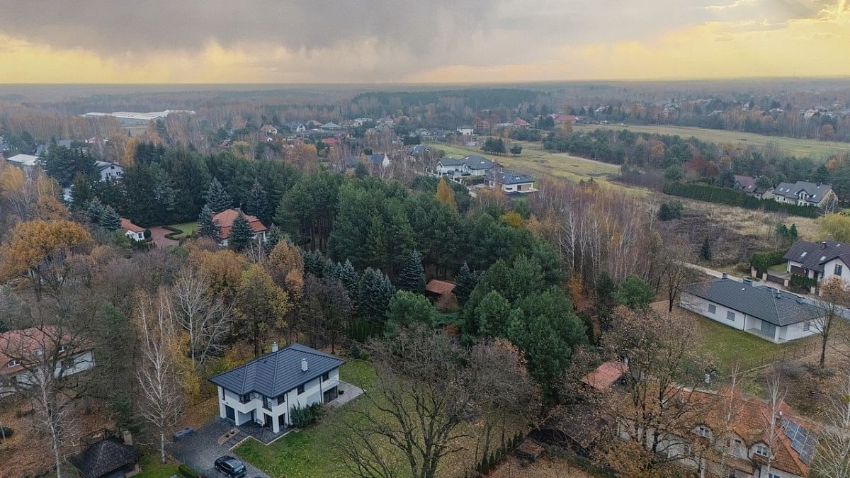 Działka  pokojowe na Sprzedaż