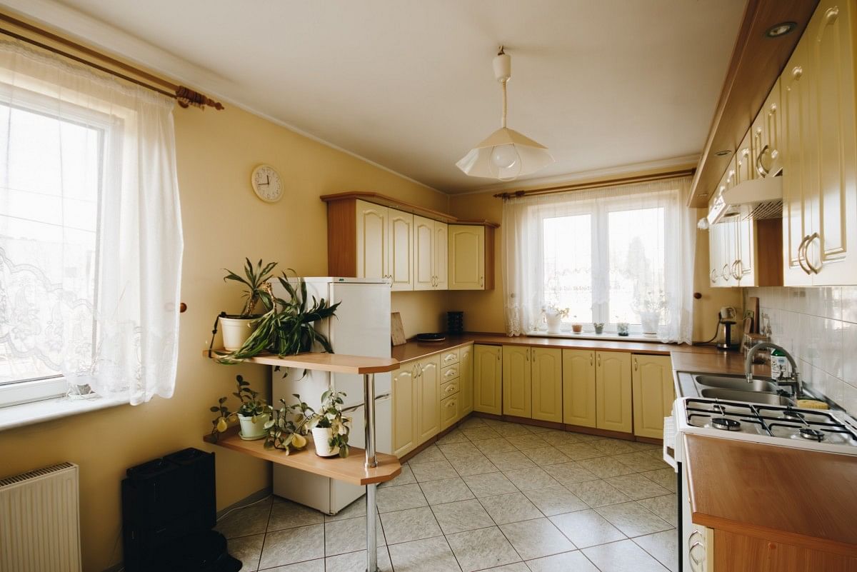 Lokal użytkowy  pokojowe na Sprzedaż