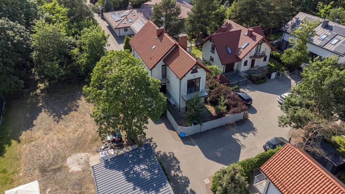 Dom 4 pokojowe na Sprzedaż
