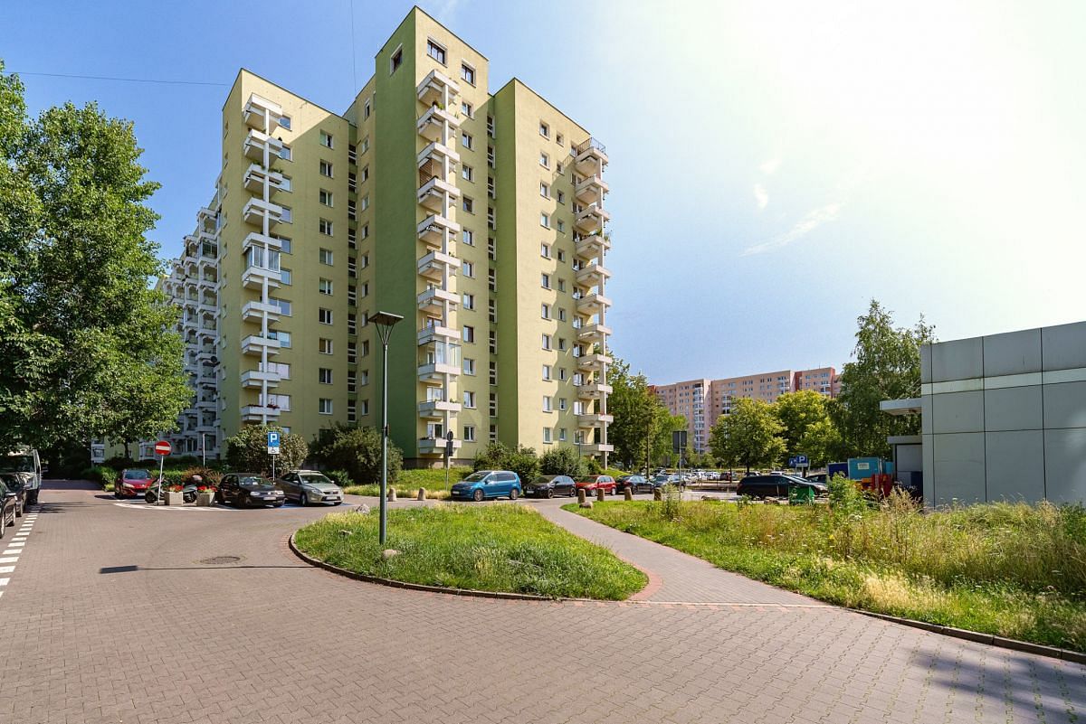 Mieszkanie 3 pokojowe na Sprzedaż
