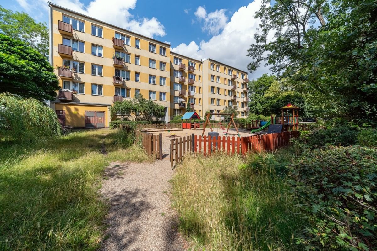 Mieszkanie 3 pokojowe na Sprzedaż