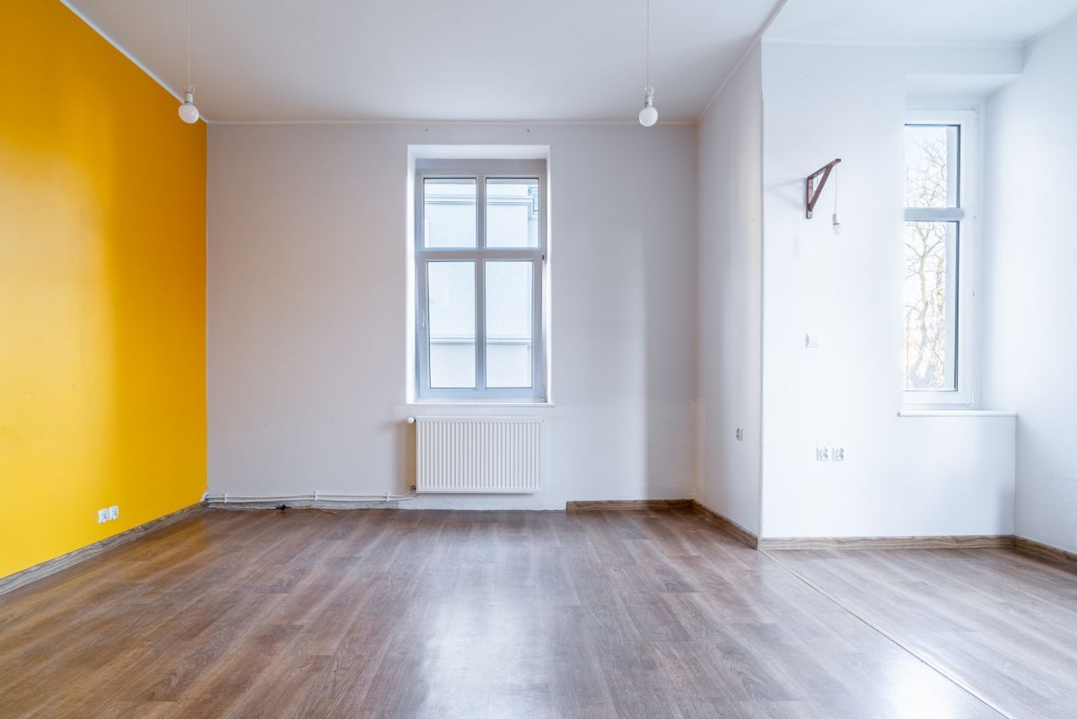 Lokal użytkowy  pokojowe na Wynajem