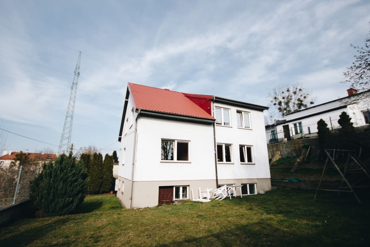 Lokal użytkowy  pokojowe na Sprzedaż