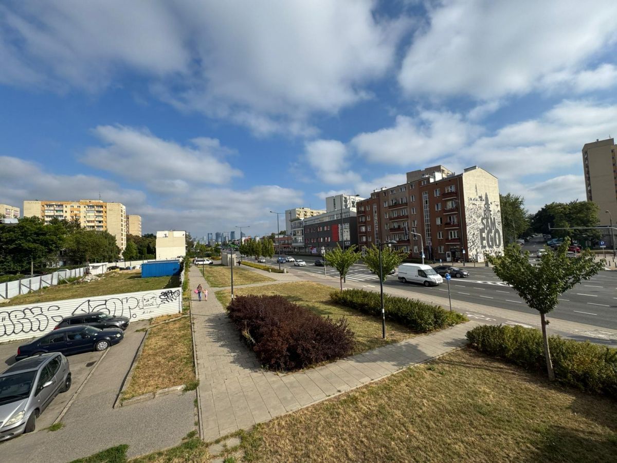 Mieszkanie 1 pokojowe na Sprzedaż