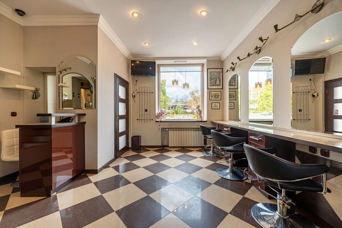 Lokal użytkowy  pokojowe na Sprzedaż