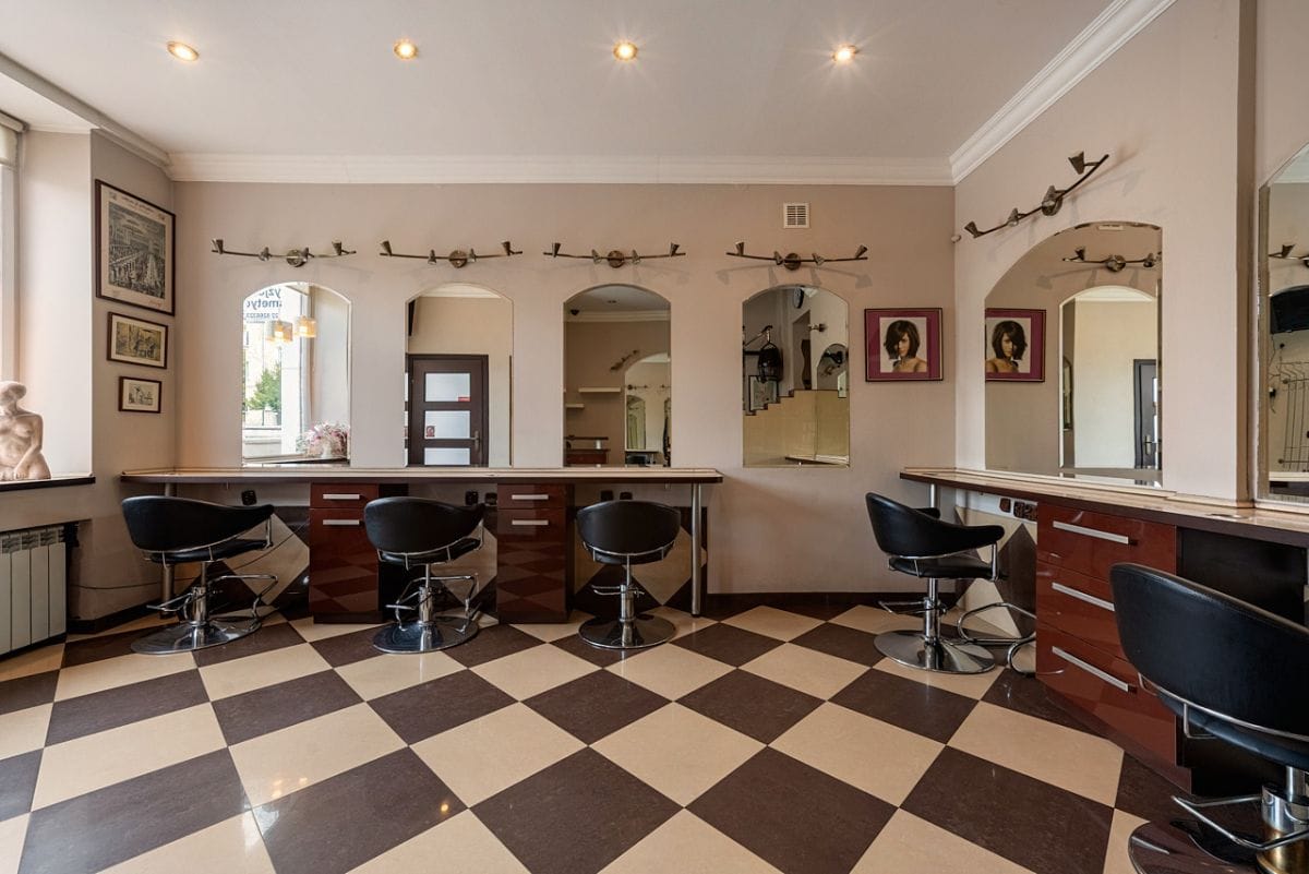 Lokal użytkowy  pokojowe na Sprzedaż