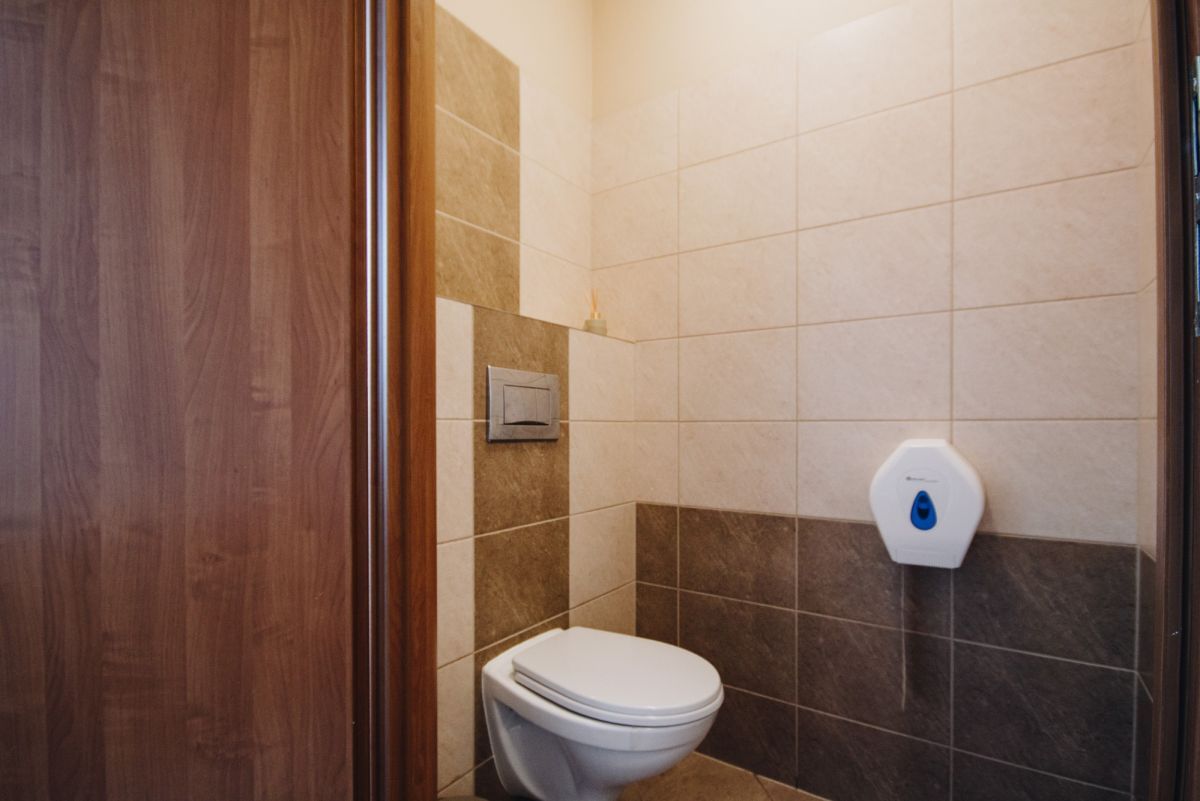 Lokal użytkowy  pokojowe na Wynajem