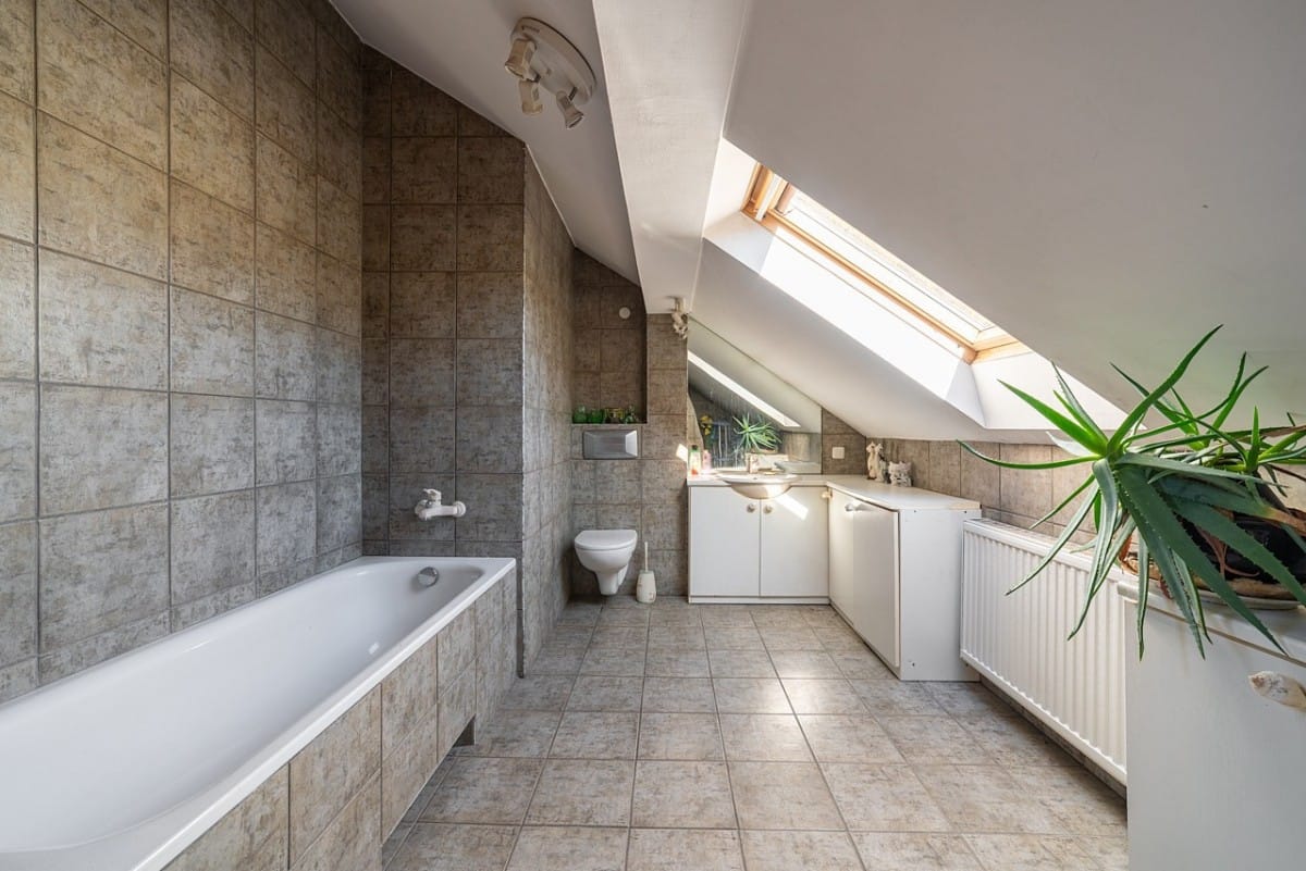 Dom 4 pokojowe na Sprzedaż