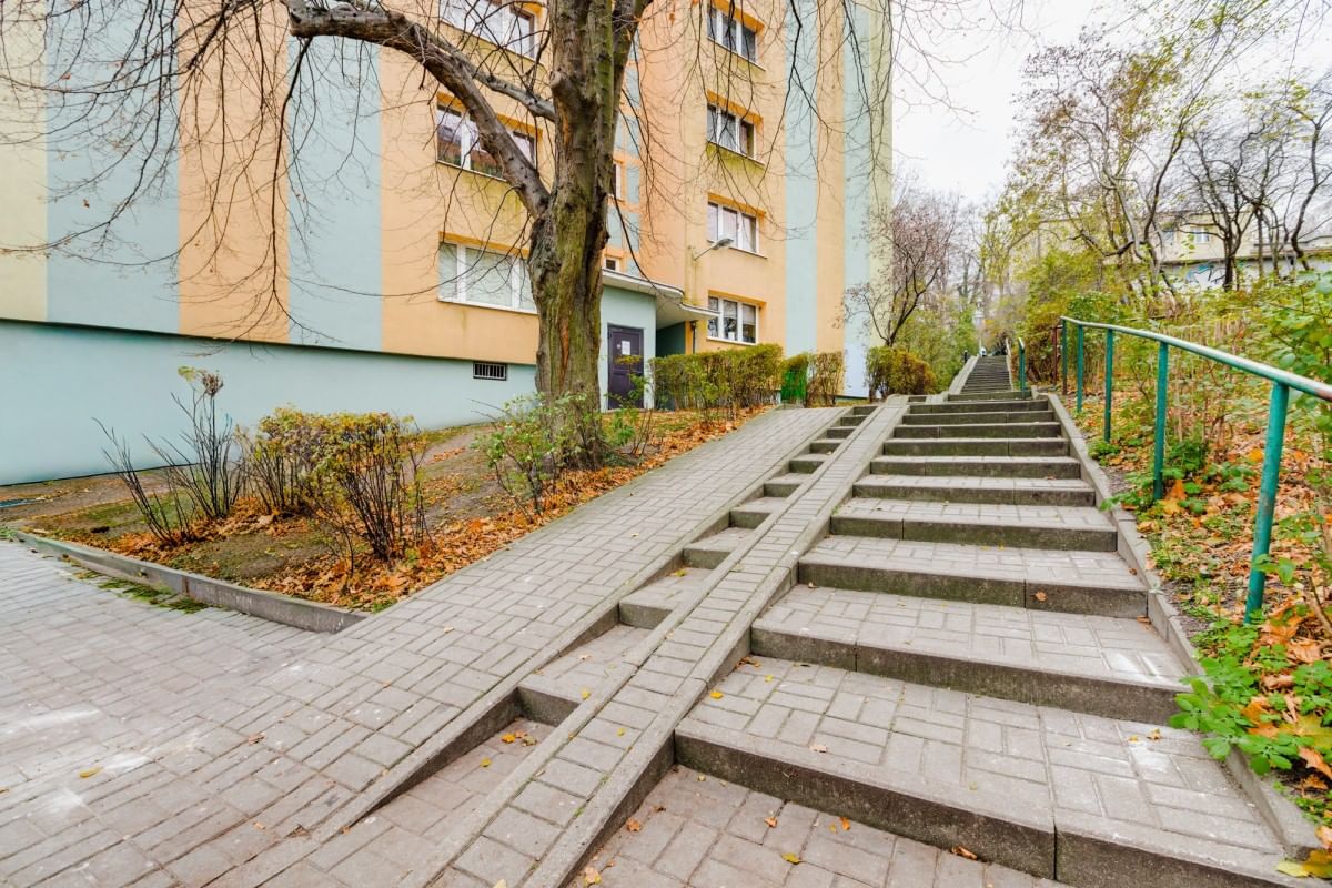 Mieszkanie 1 pokojowe na Sprzedaż