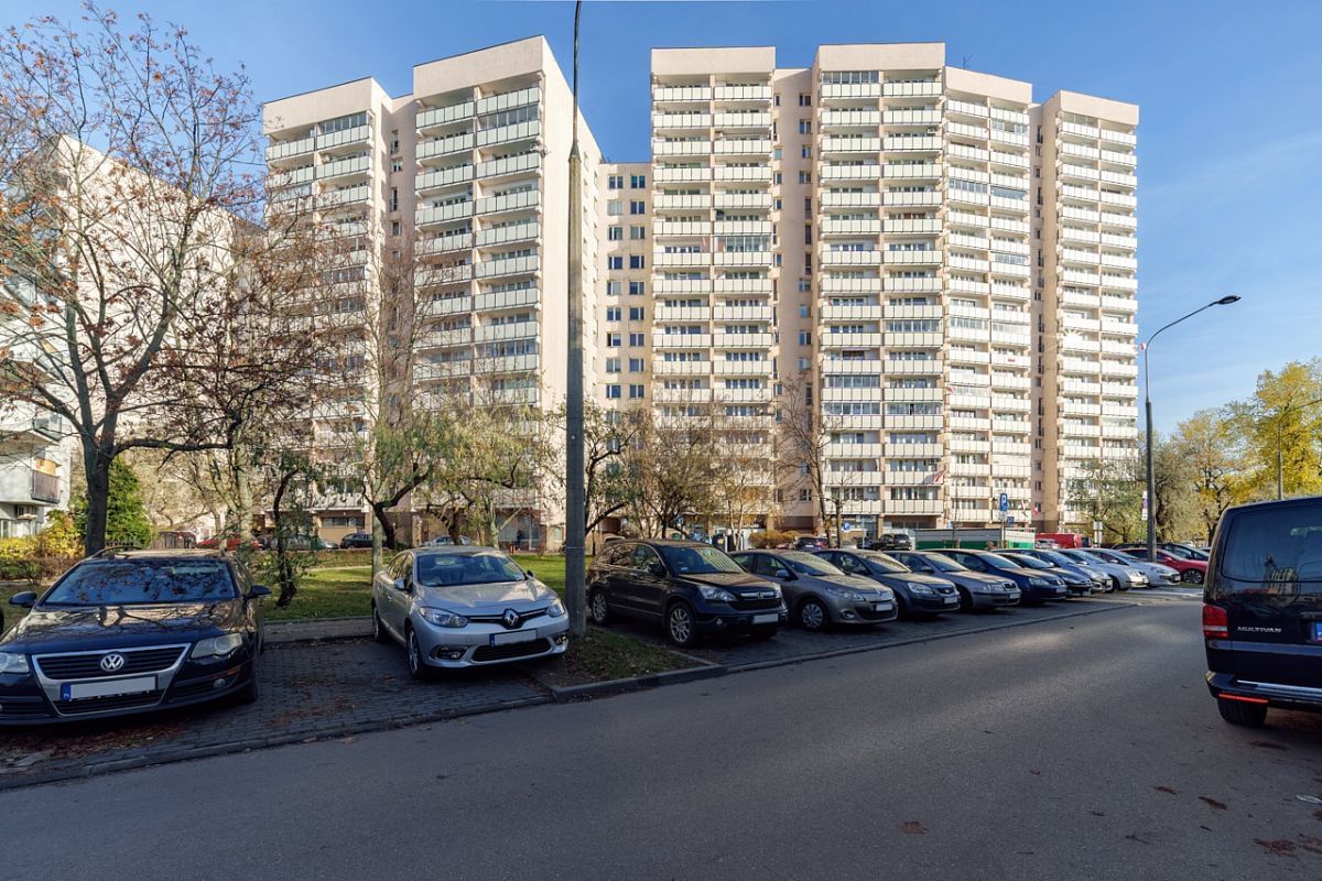 Mieszkanie 4 pokojowe na Sprzedaż