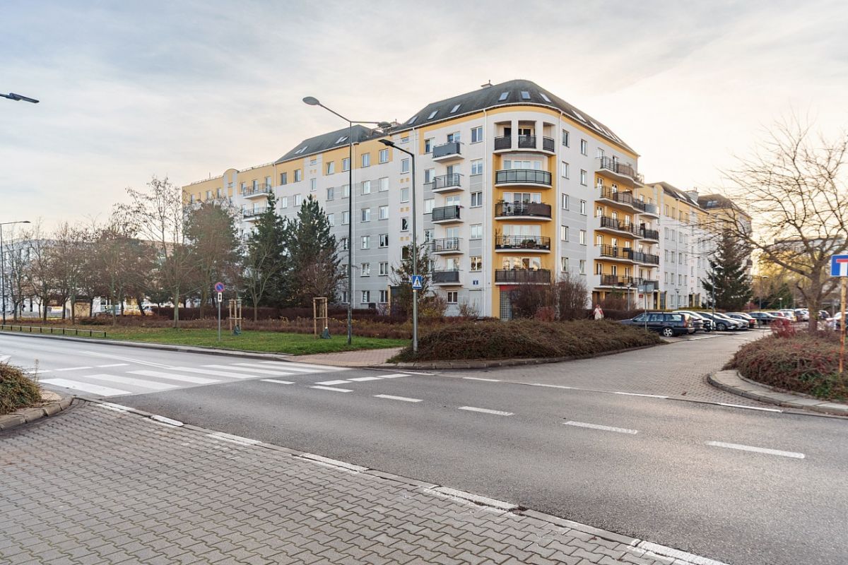 Mieszkanie 2 pokojowe na Sprzedaż