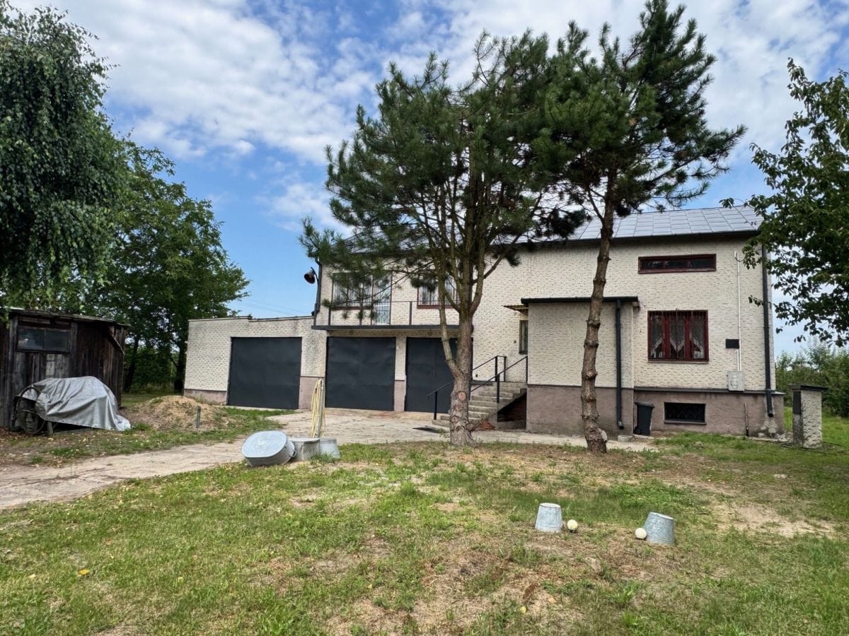 Dom 4 pokojowe na Sprzedaż