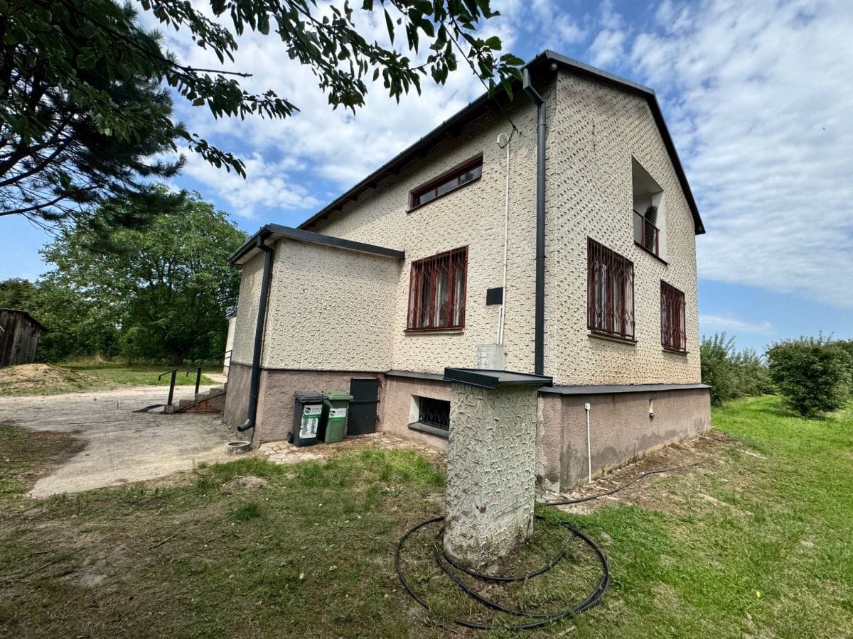 Dom 4 pokojowe na Sprzedaż