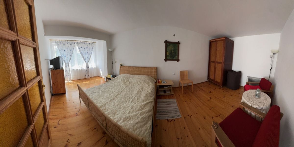 Dom 4 pokojowe na Sprzedaż