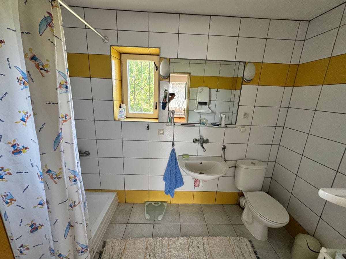 Dom 4 pokojowe na Sprzedaż