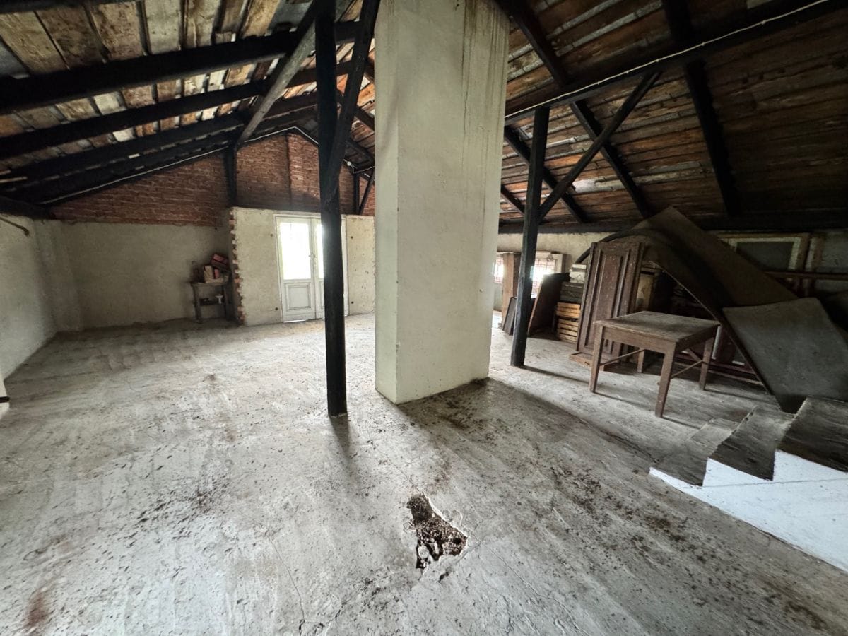 Dom 4 pokojowe na Sprzedaż