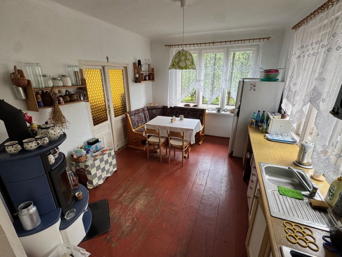 Dom 4 pokojowe na Sprzedaż