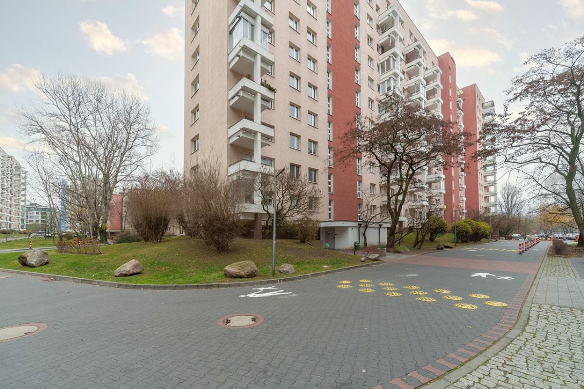 Mieszkanie 3 pokojowe na Sprzedaż