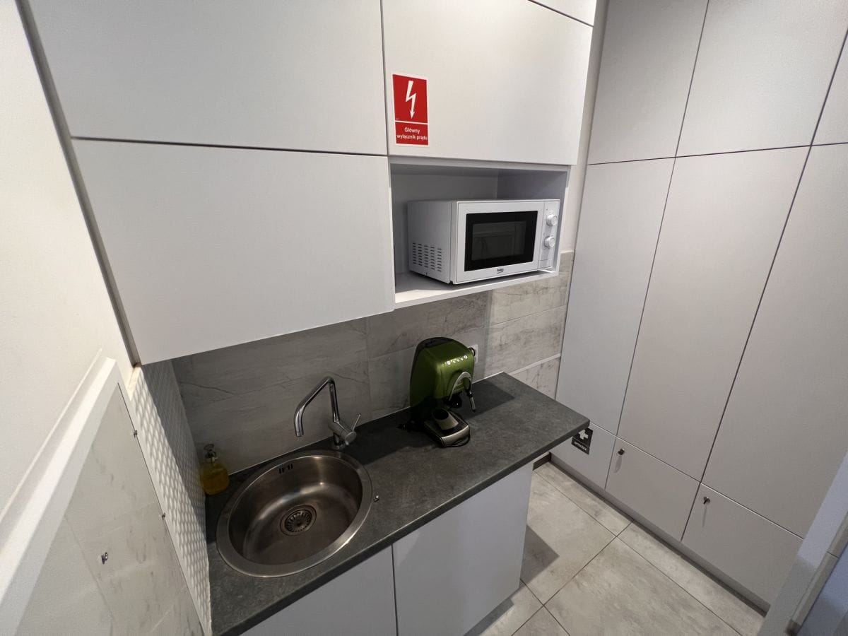 Lokal użytkowy  pokojowe na Wynajem