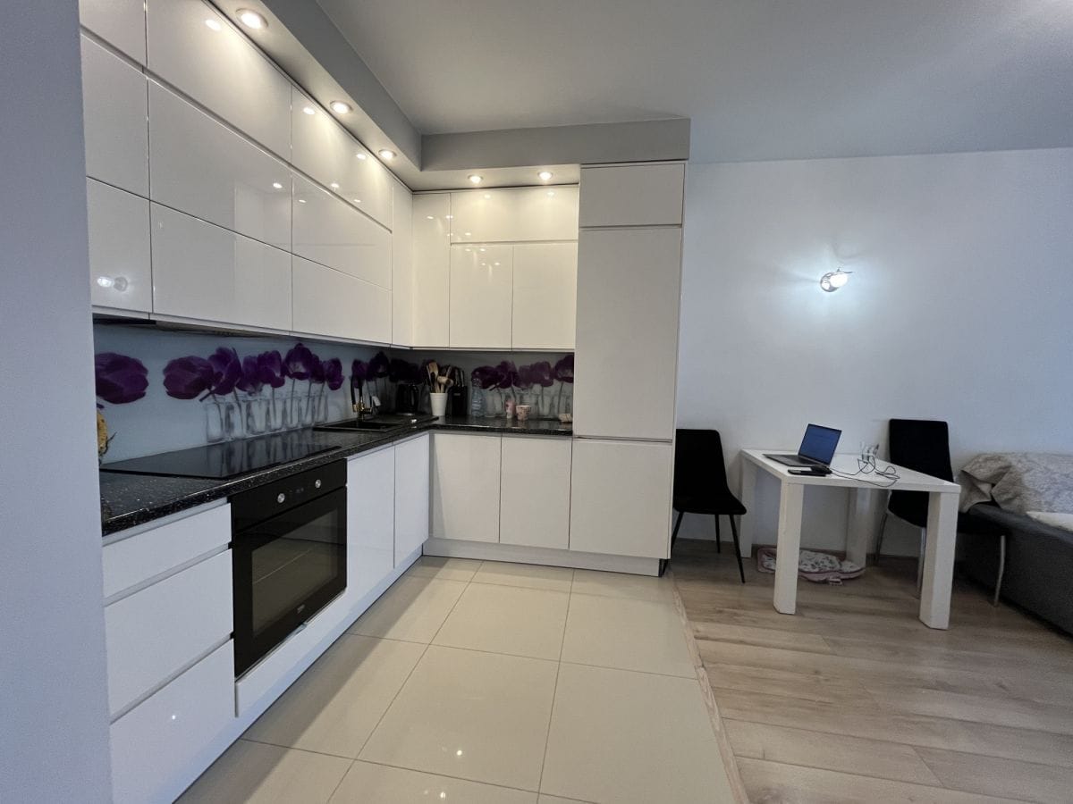 Mieszkanie 2 pokojowe na Sprzedaż