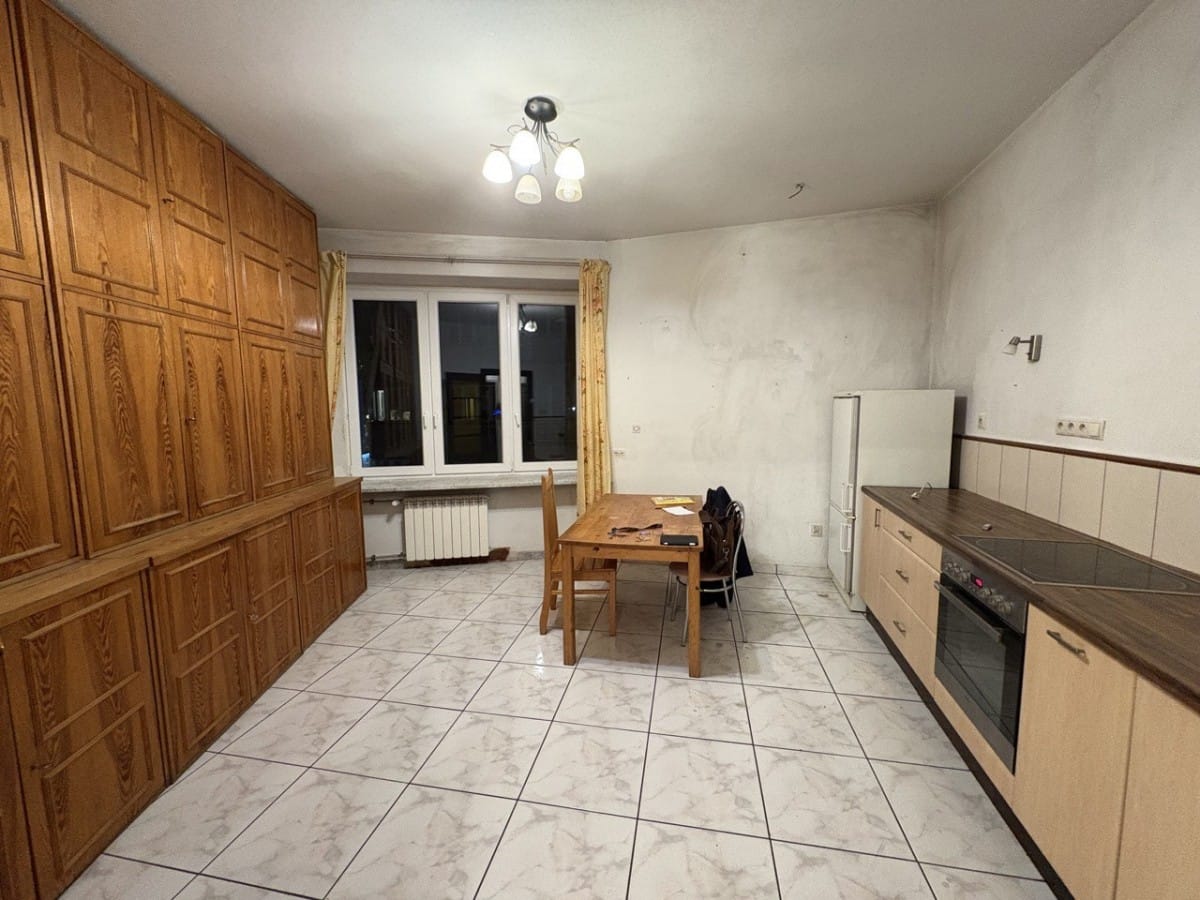 Lokal użytkowy  pokojowe na Wynajem