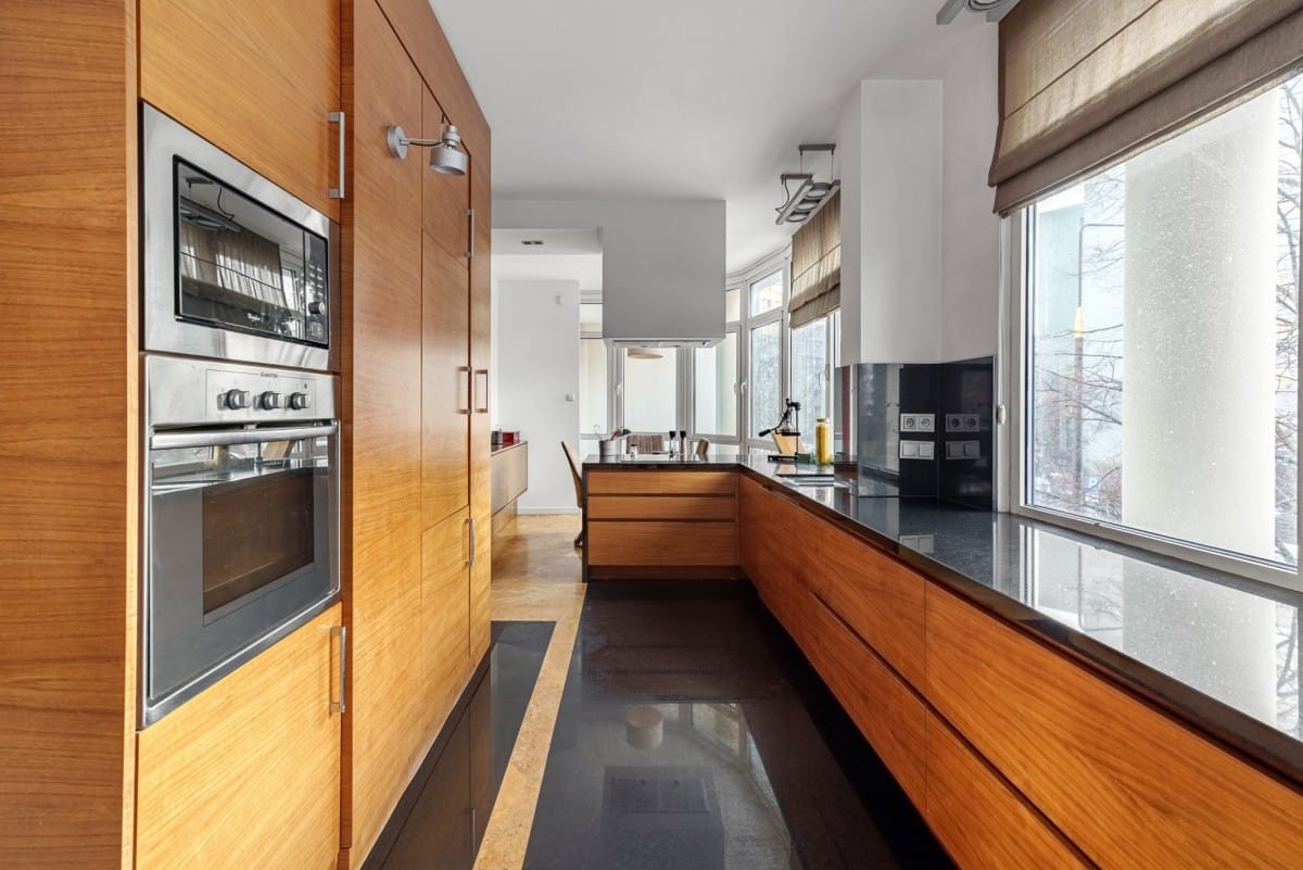 Mieszkanie 6 pokojowe na Sprzedaż