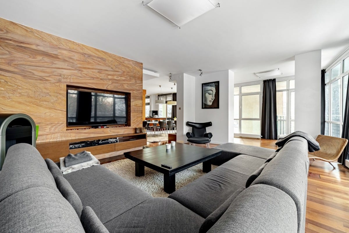 Mieszkanie 6 pokojowe na Sprzedaż