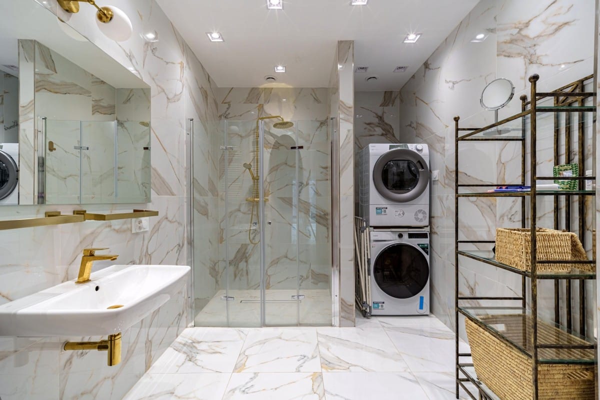 Mieszkanie 6 pokojowe na Sprzedaż