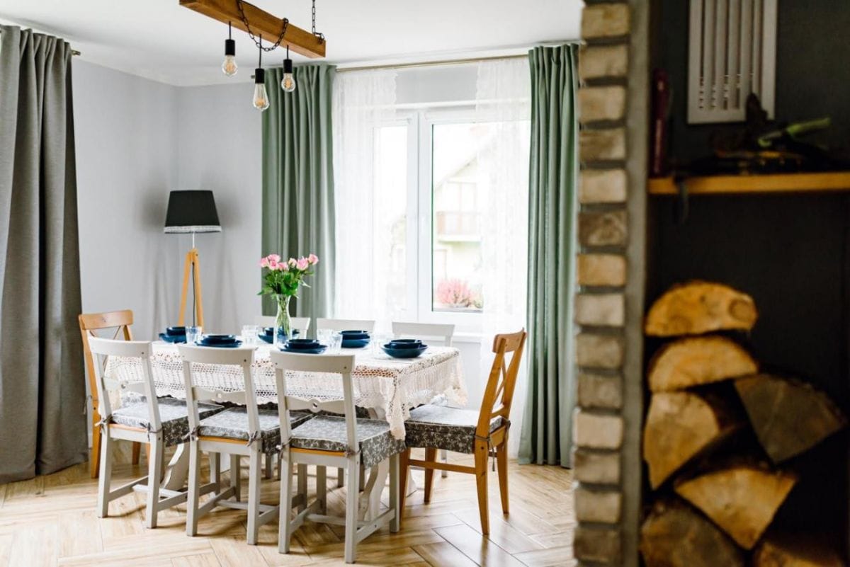 Dom 4 pokojowe na Sprzedaż