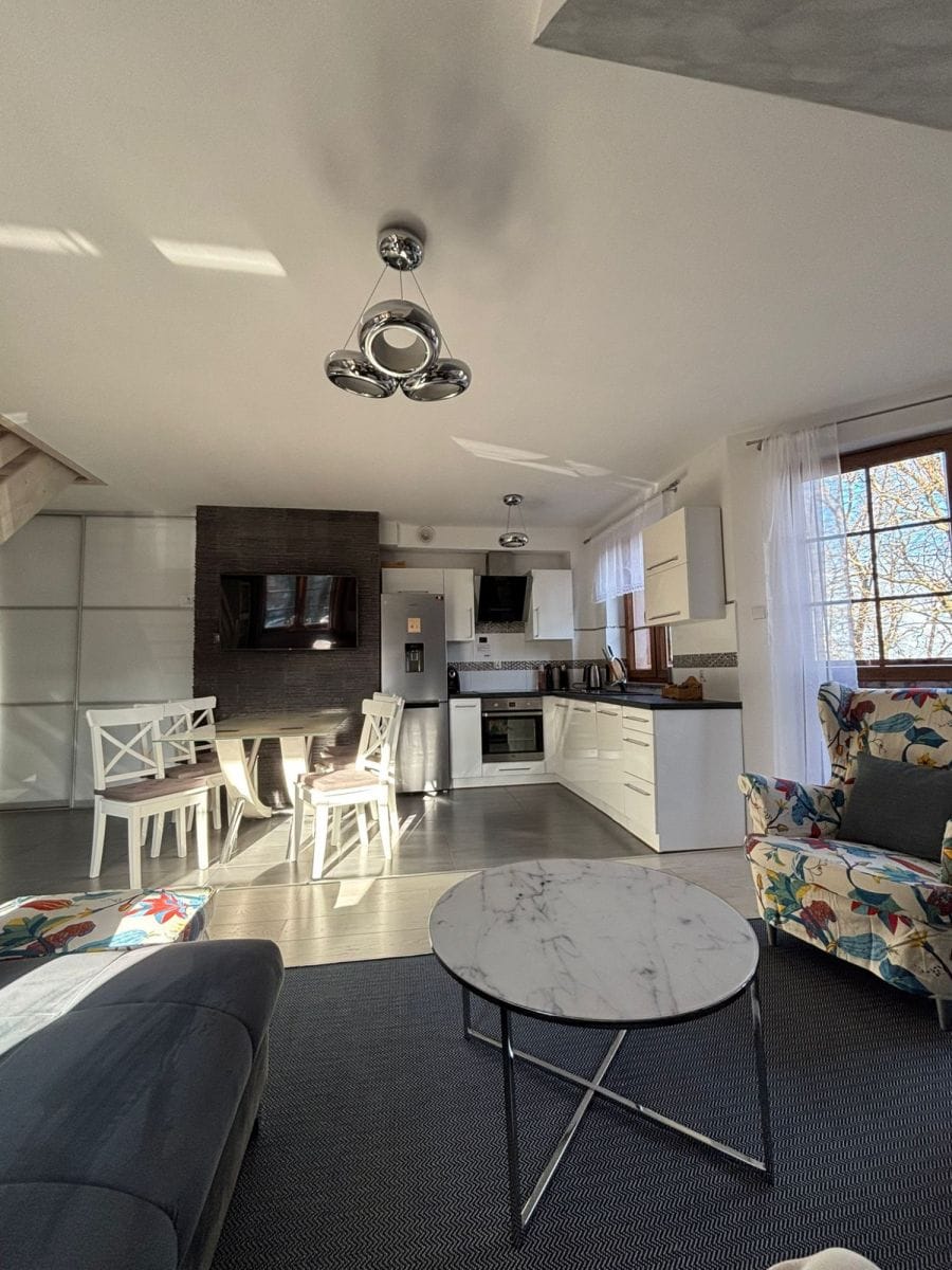 Mieszkanie 4 pokojowe na Sprzedaż