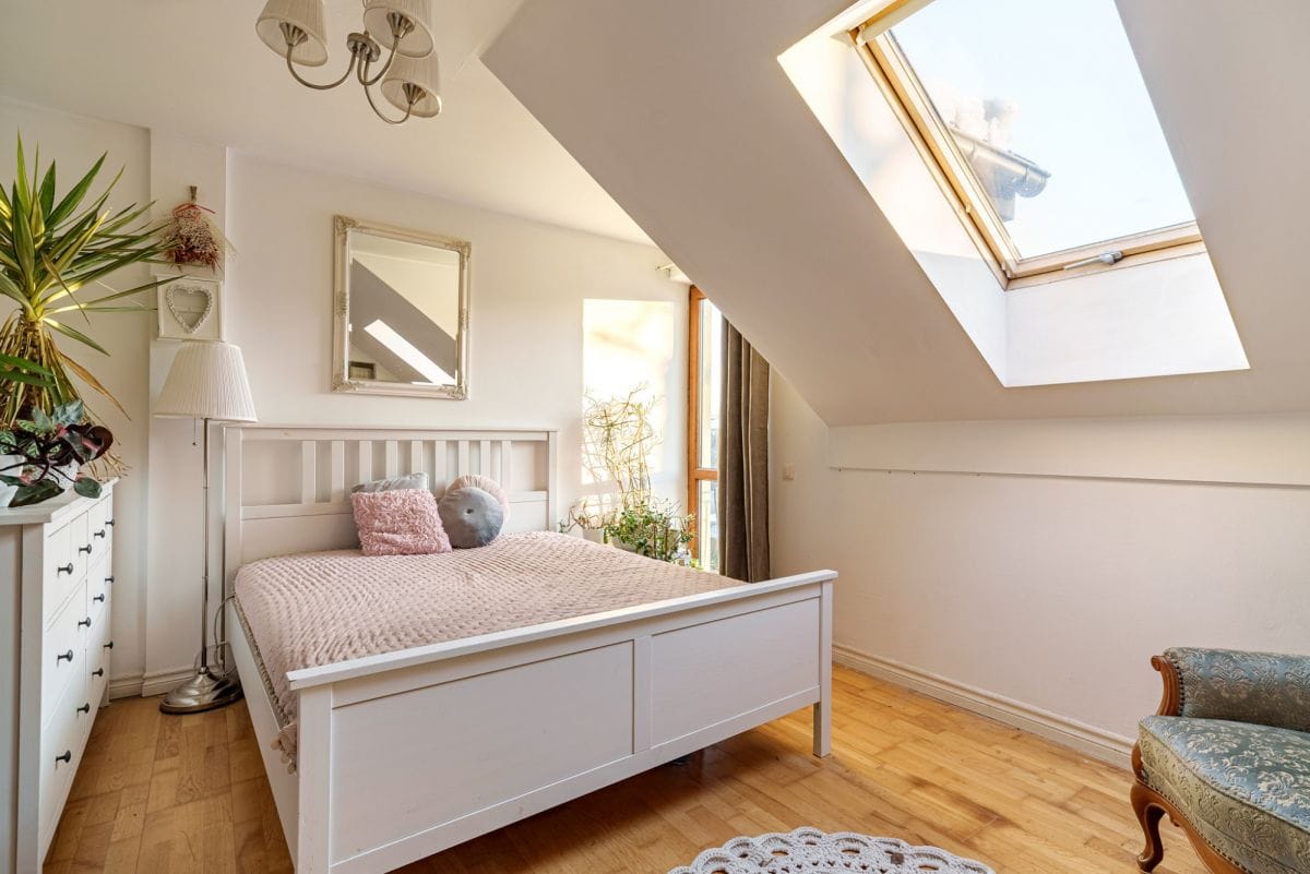 Dom 6 pokojowe na Sprzedaż