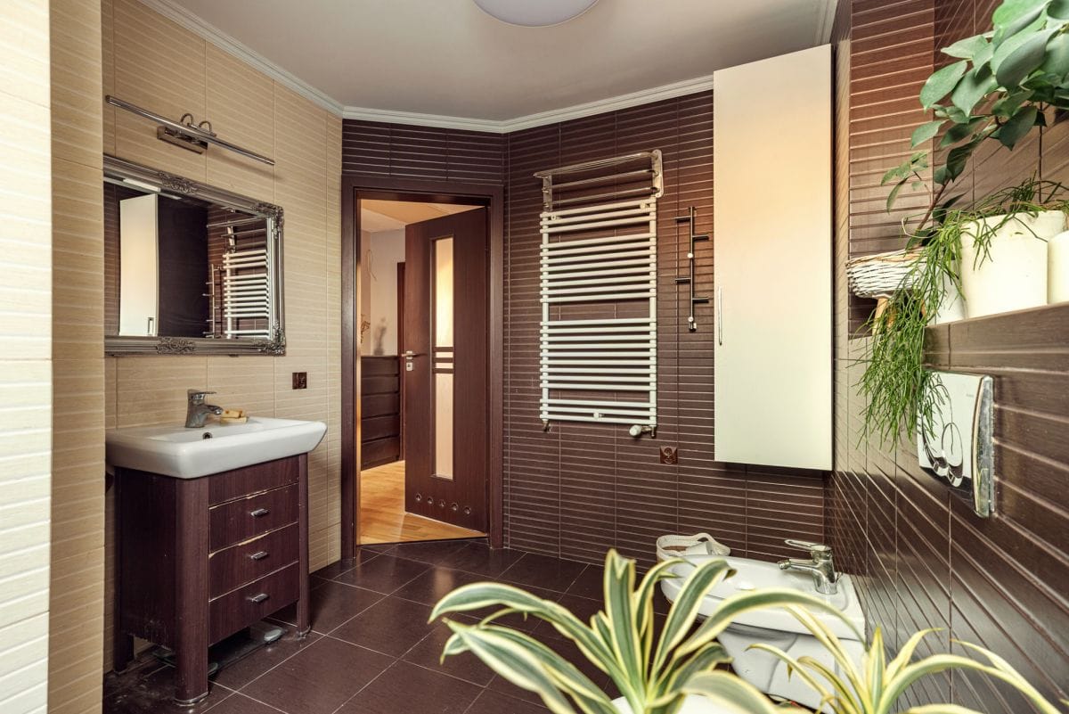 Dom 6 pokojowe na Sprzedaż