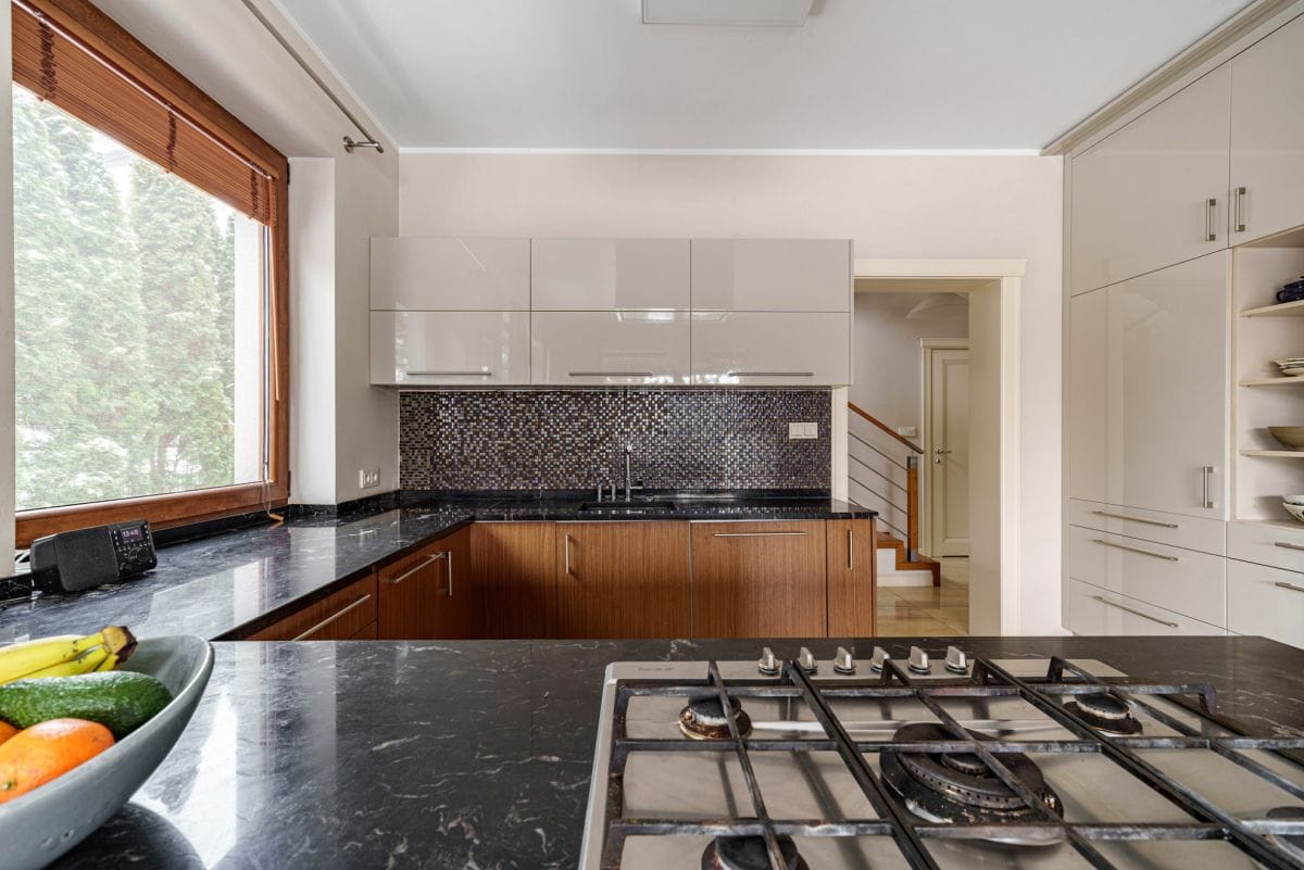 Dom 5 pokojowe na Sprzedaż