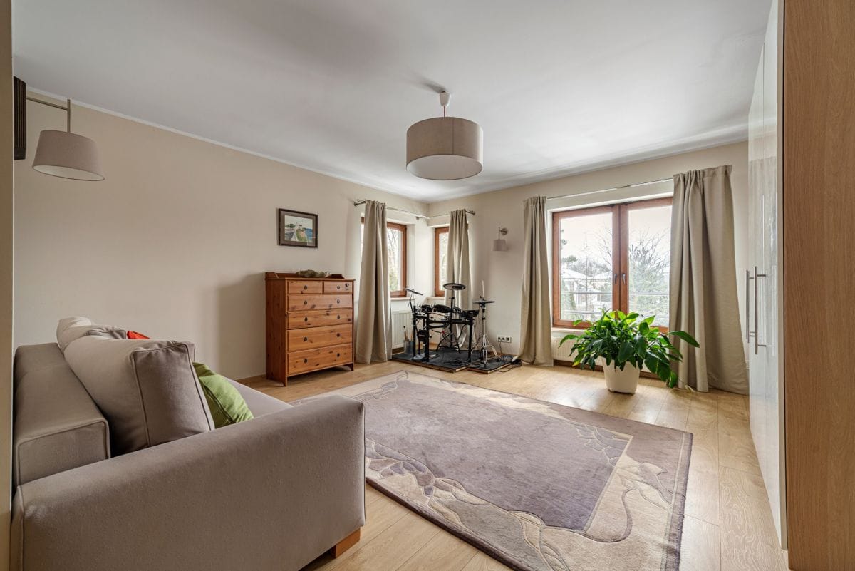 Dom 5 pokojowe na Sprzedaż