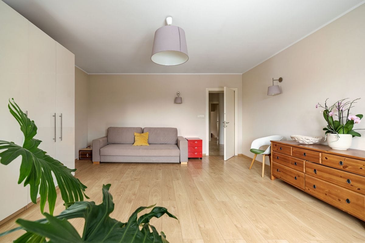 Dom 5 pokojowe na Sprzedaż