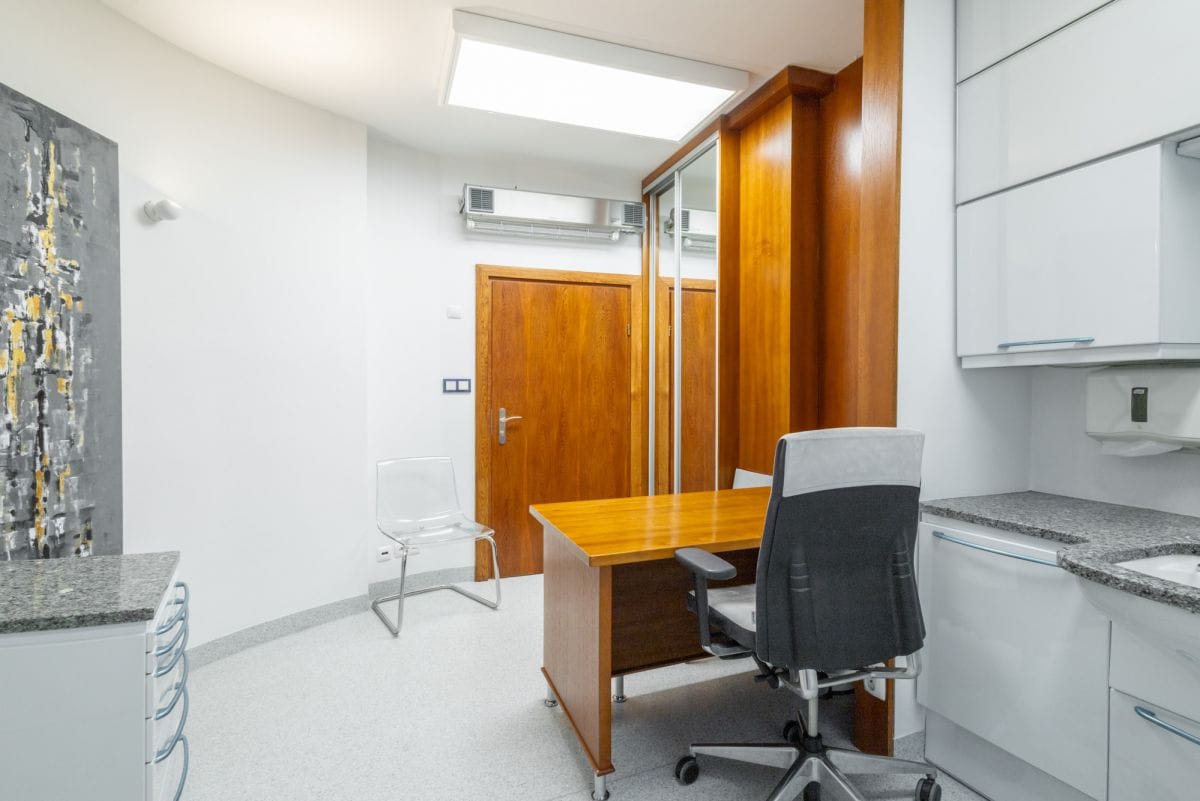 Lokal użytkowy  pokojowe na Wynajem