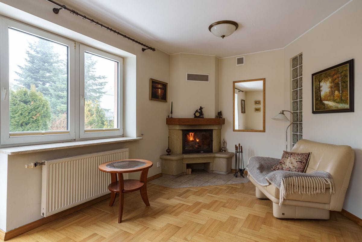 Dom 8 pokojowe na Sprzedaż