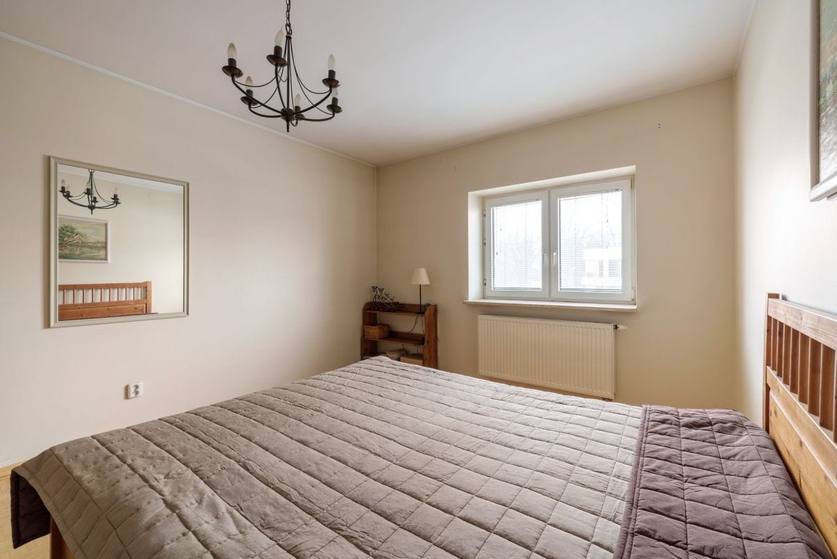 Dom 8 pokojowe na Sprzedaż